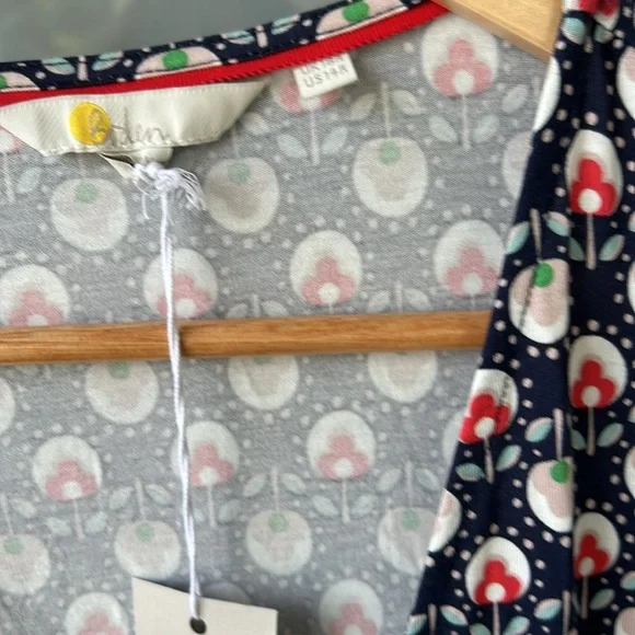 Boden midi floral jersey dress women’s size 14r with navy blue & pockets nwt - Picture 3 of 5